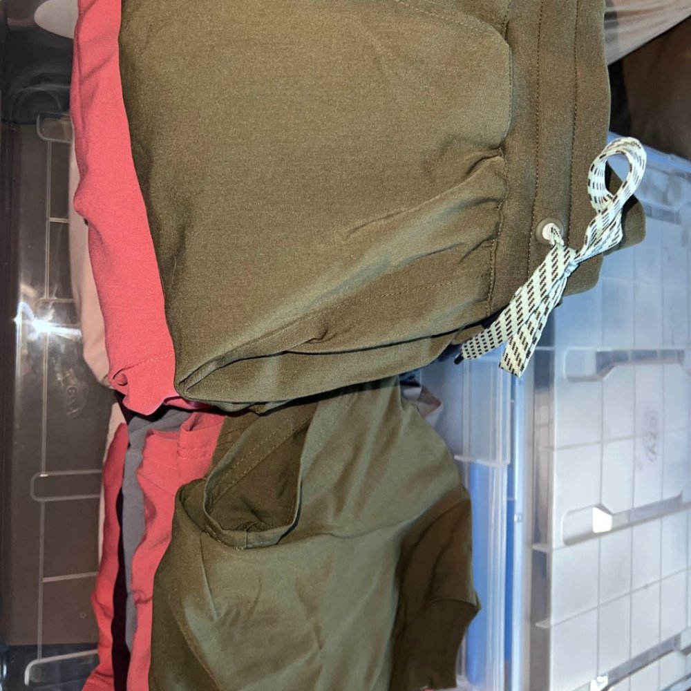 Scrub top and bottom